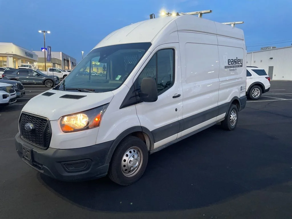 Used 2024 White Ford Base image 2