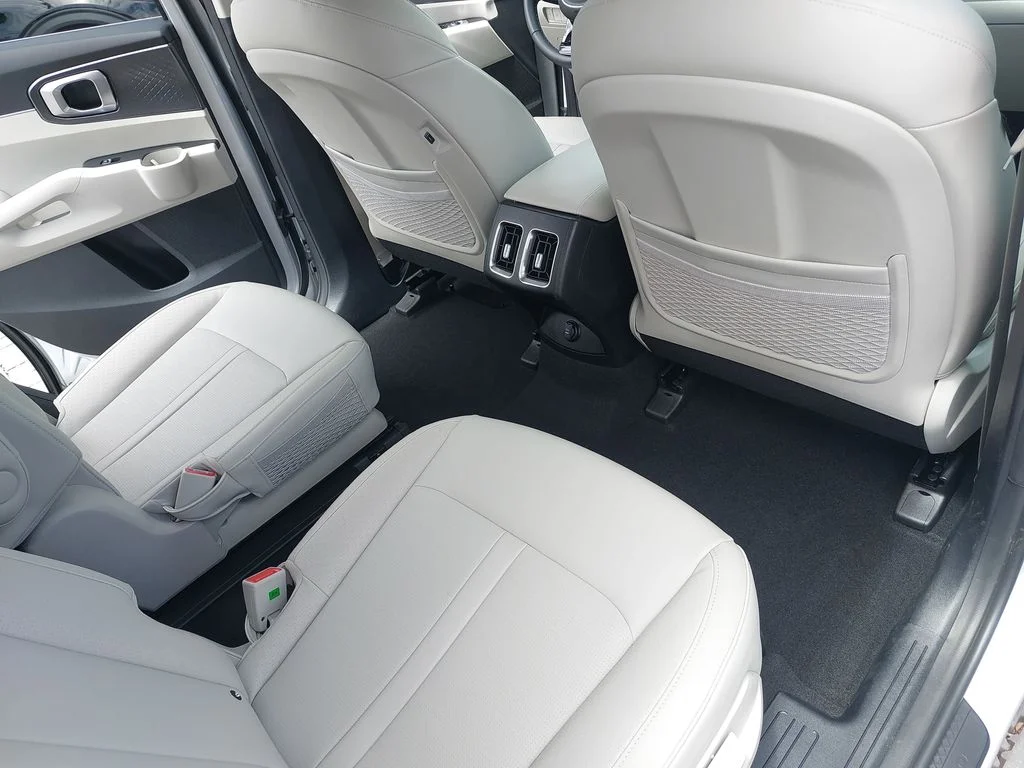 Used 2025 Silver Kia EX image 11