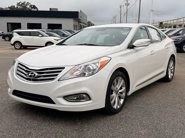 Used 2014 White Pearl Hyundai Limited image 9
