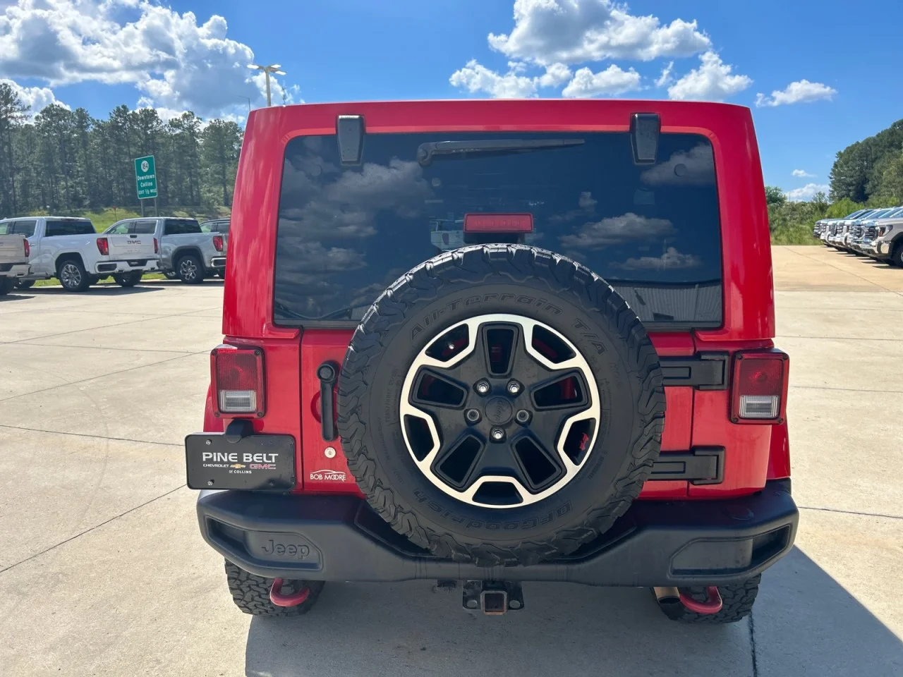 Used 2016 Red Jeep Rubicon Hard Rock image 6