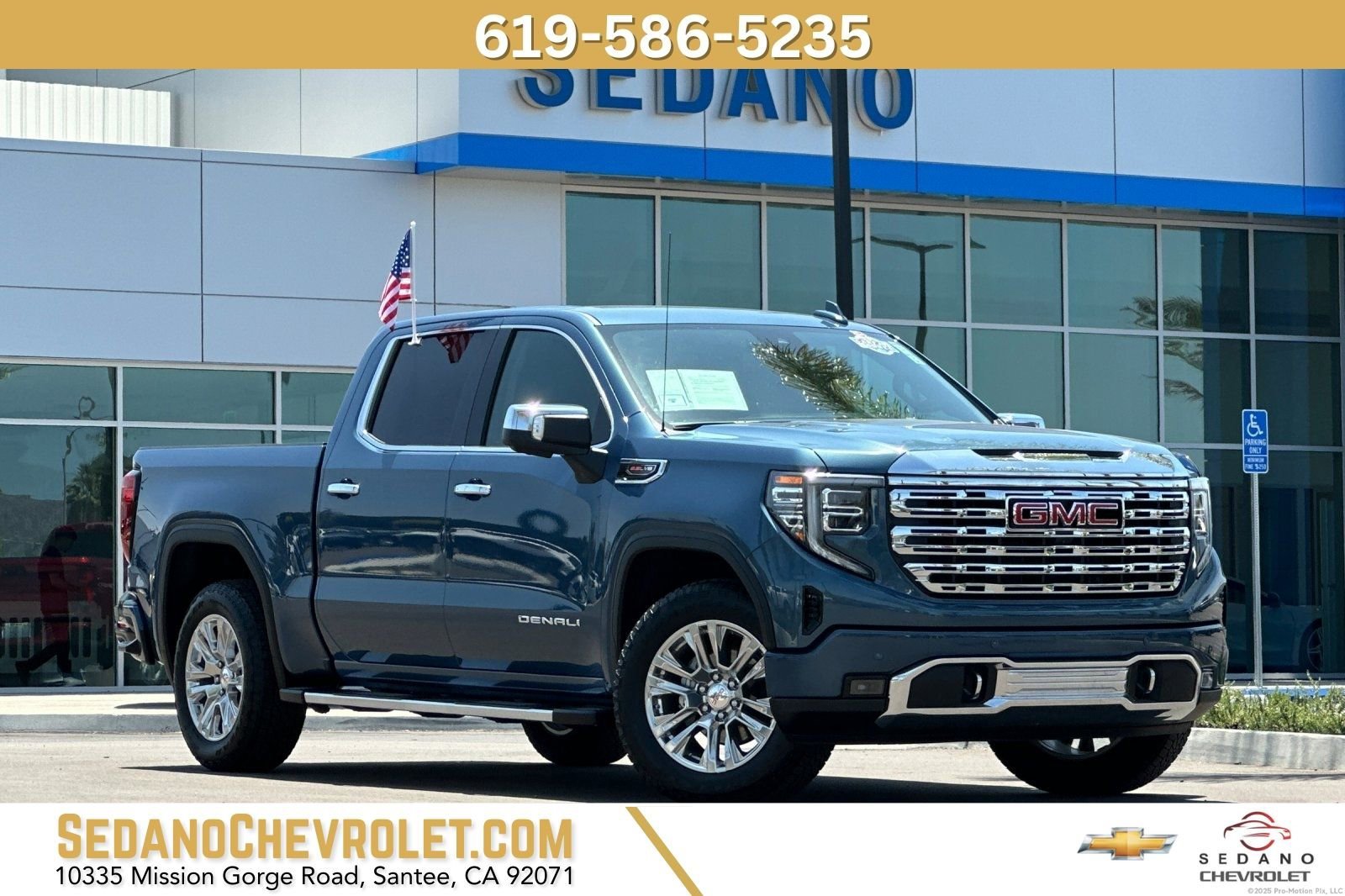 2025 GMC Sierra 4WD Crew Cab Short Box Denali's photo