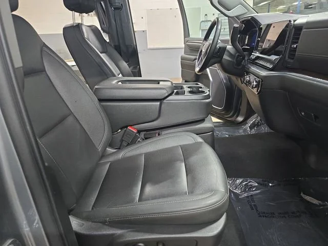 2024 GMC Sierra 1500 SLT - Photo 14