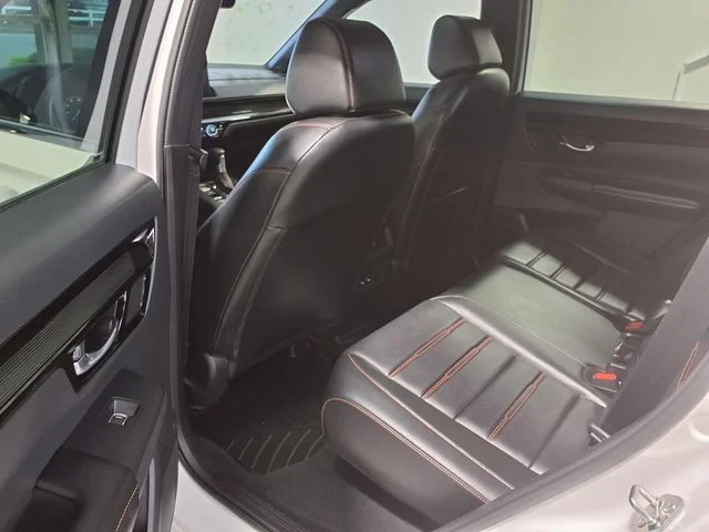 2025 Honda CR-V Sport Touring - Photo 18