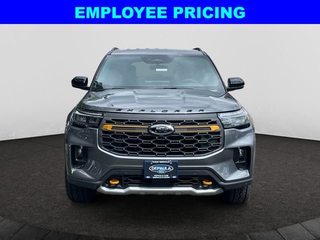 New 2026 Gray Ford Tremor image 8