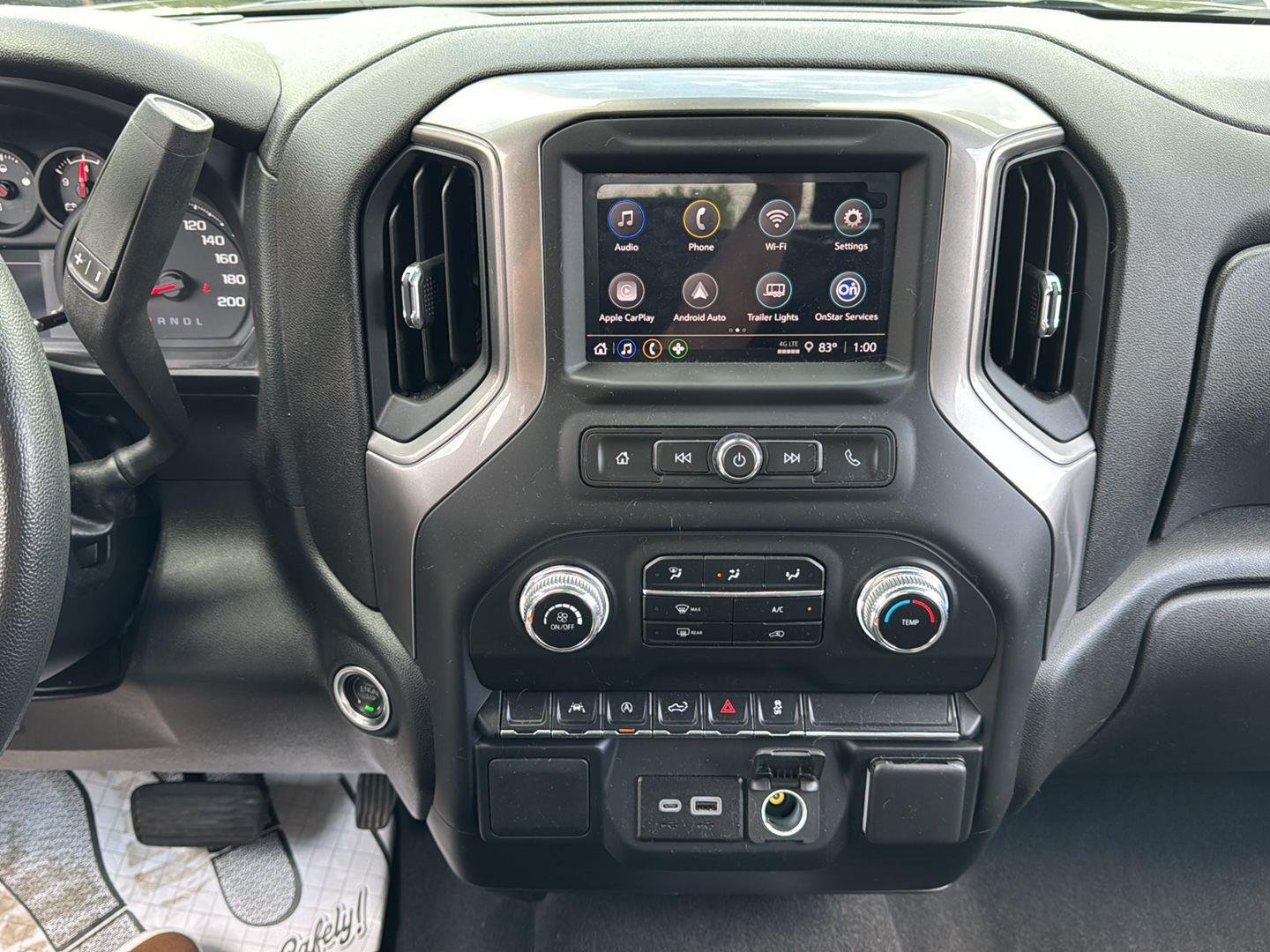 Used 2024 Onyx Black GMC Pro image 2