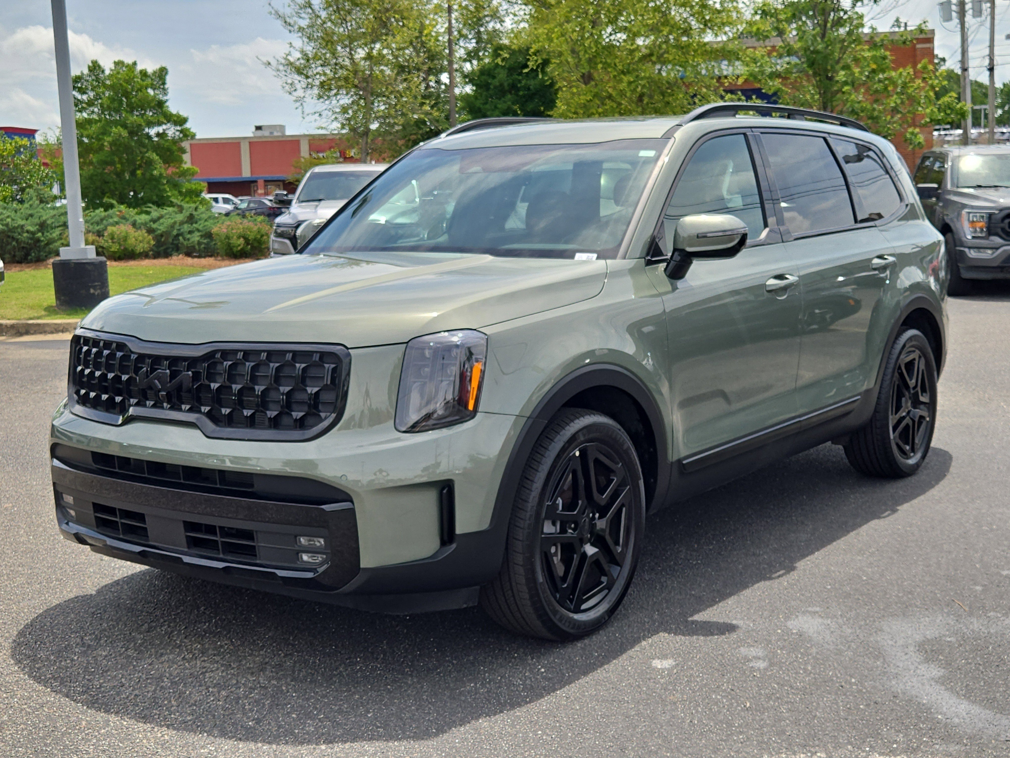 2025 Kia Telluride SX X-Line AWD's photo