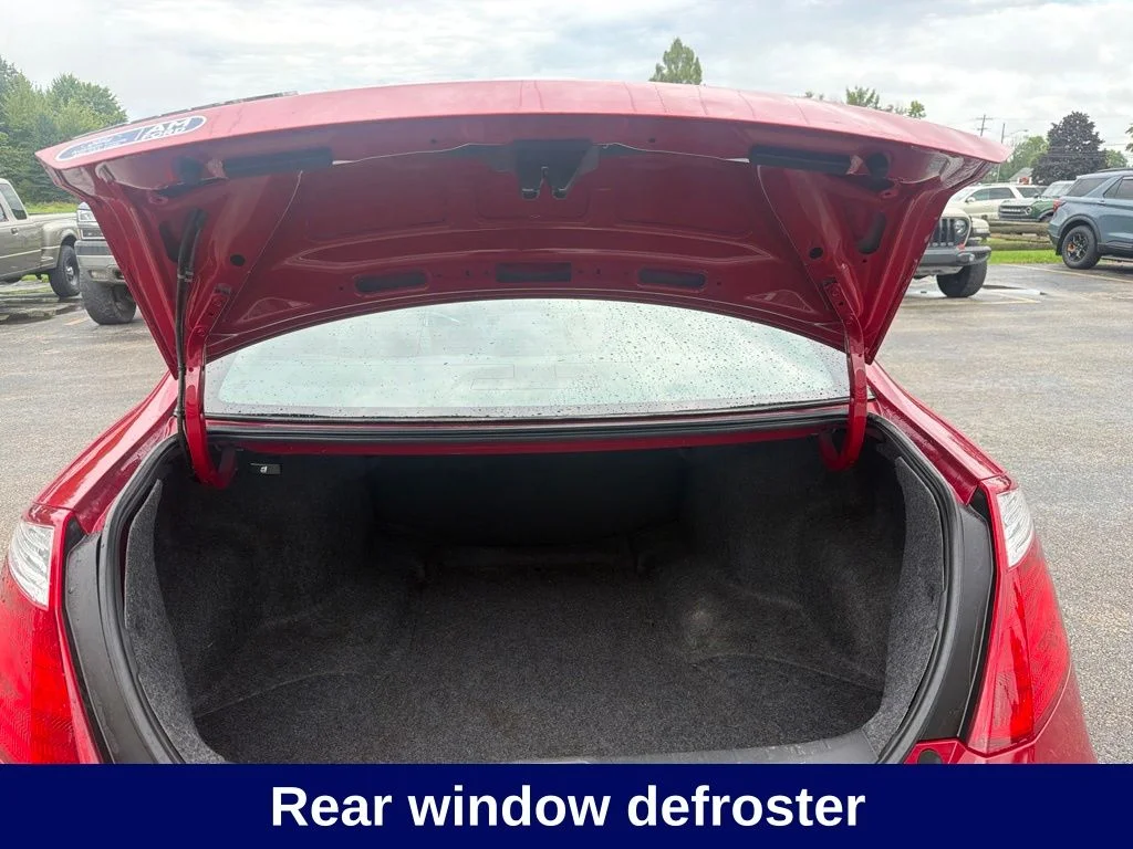 Used 2010  Honda LX-S image 6