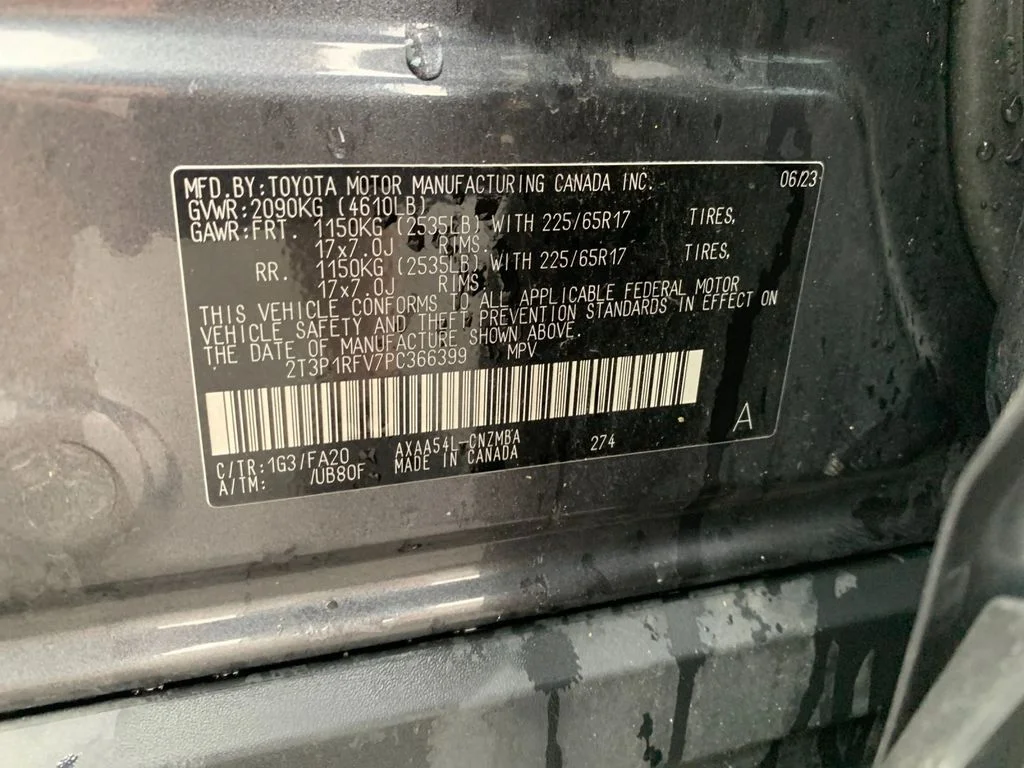 Used 2023 Gray Toyota XLE image 33