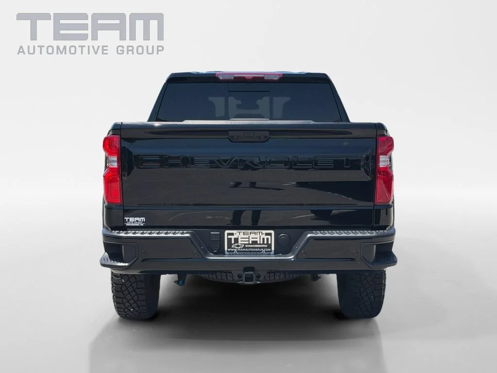 Used 2024 Black Chevrolet ZR2 image 6