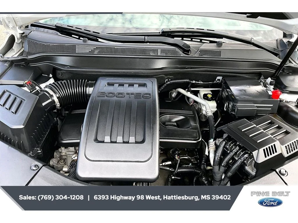 Used 2015 Summit White Chevrolet LT image 8