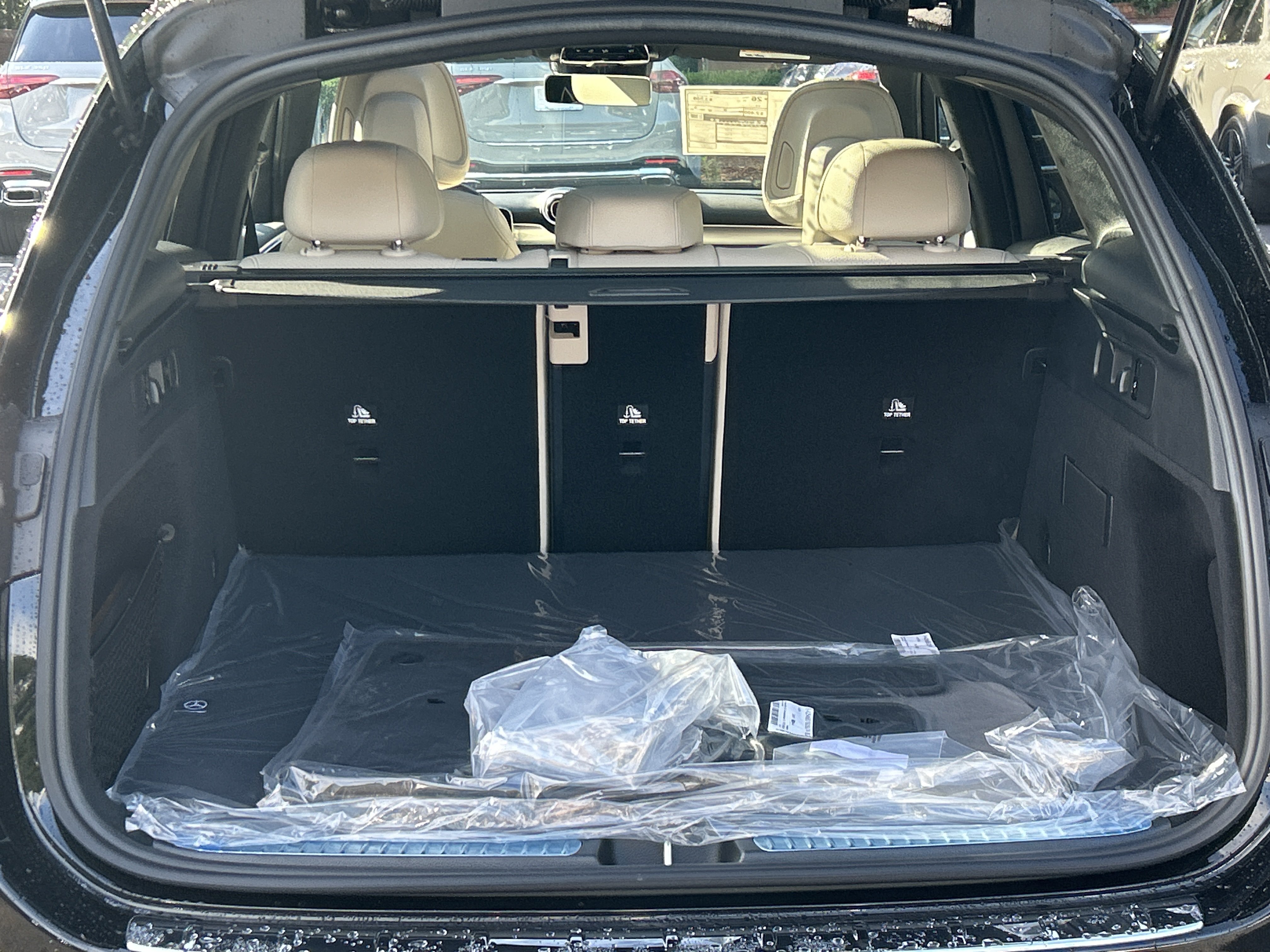 New 2026 Black Mercedes-Benz GLC 300 4MATIC® SUV image 11