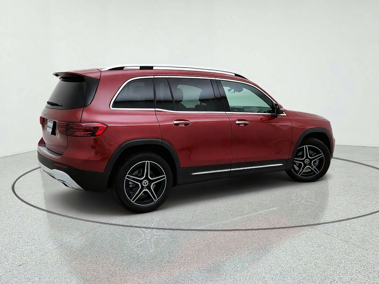 Certified Used 2026 MANUFAKTUR Patagonia Red Metallic Mercedes-Benz GLB 250 image 8