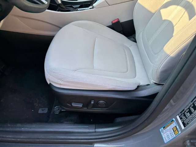 Certified Used 2025 Gray Hyundai SEL image 18