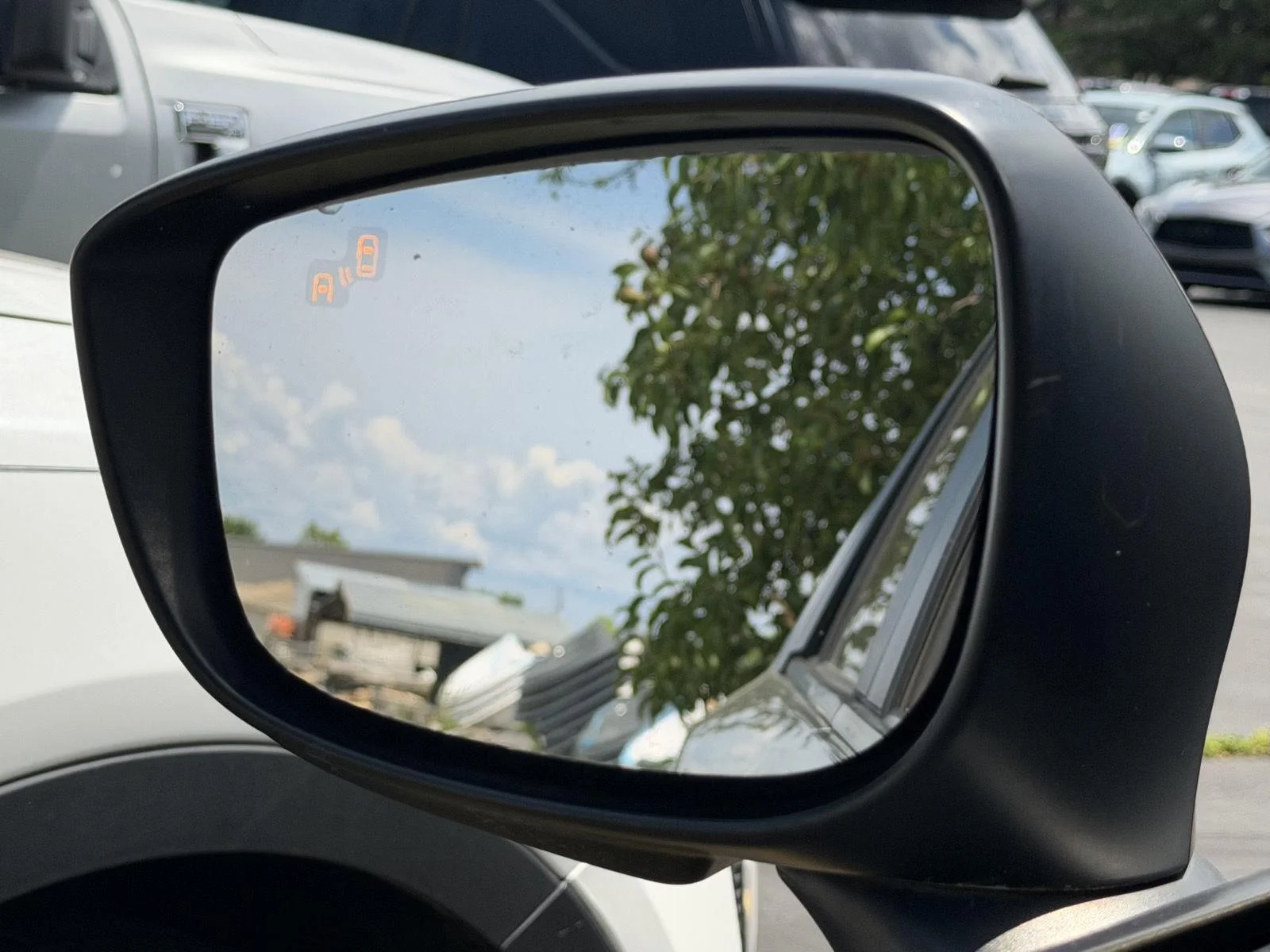 Used 2015 Liquid Silver Mazda Touring image 9