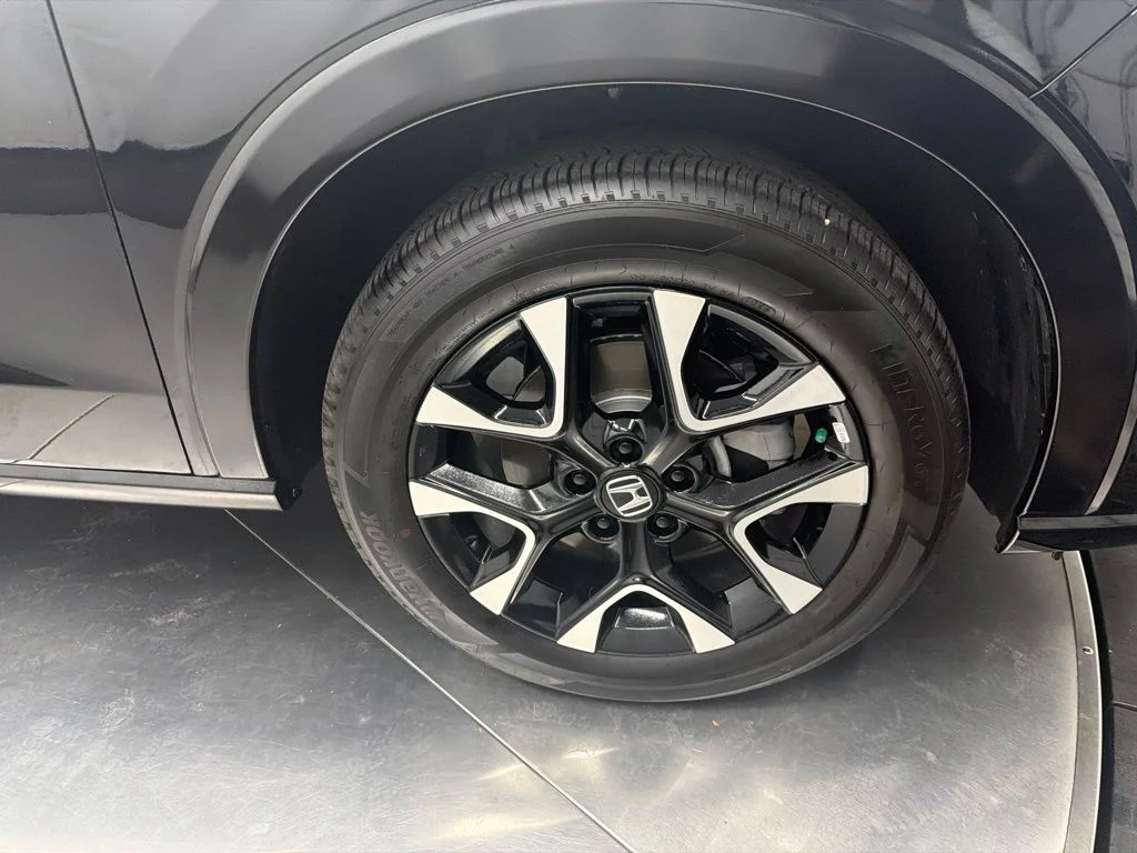 Used 2027  Honda EX-L image 9