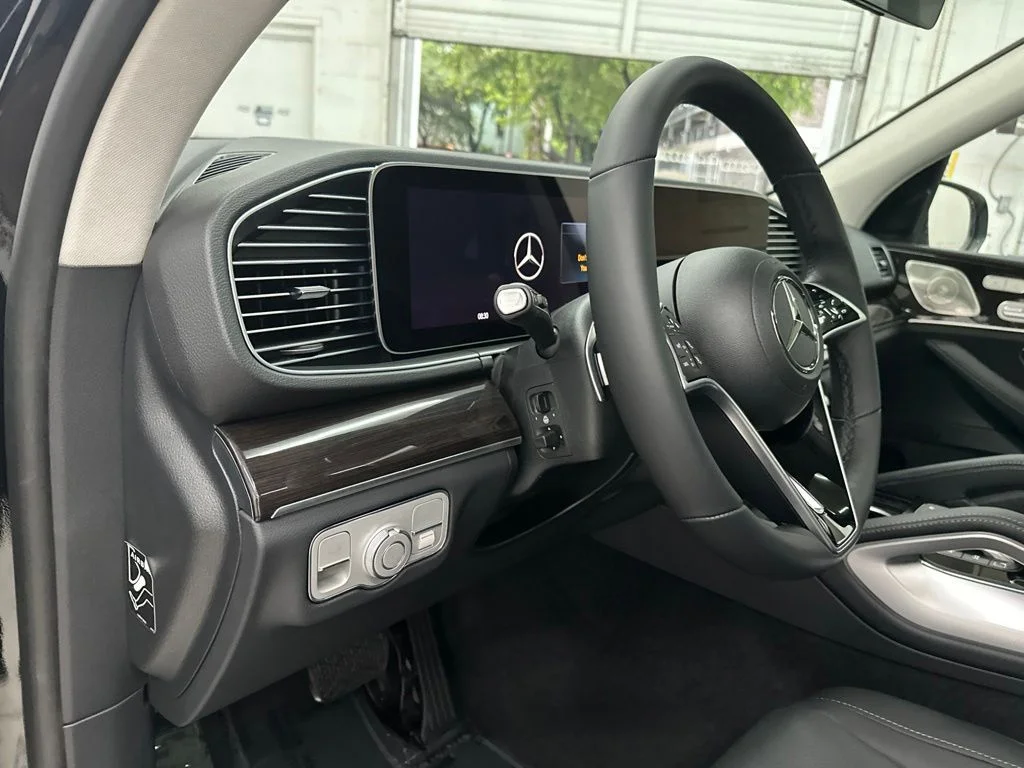 New 2026 Black Mercedes-Benz GLE 350 image 13