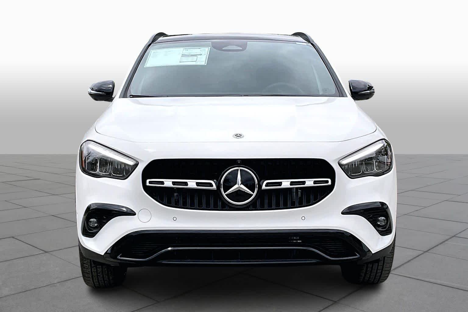 New 2026 Polar White Mercedes-Benz GLA 250 image 2