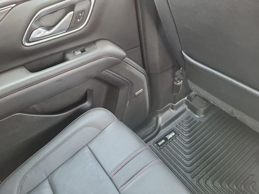 Used 2021 Summit White Chevrolet RST image 15