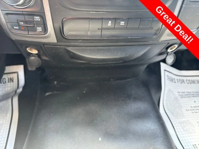 Used 2017 Bright White Clearcoat Ram Tradesman image 23