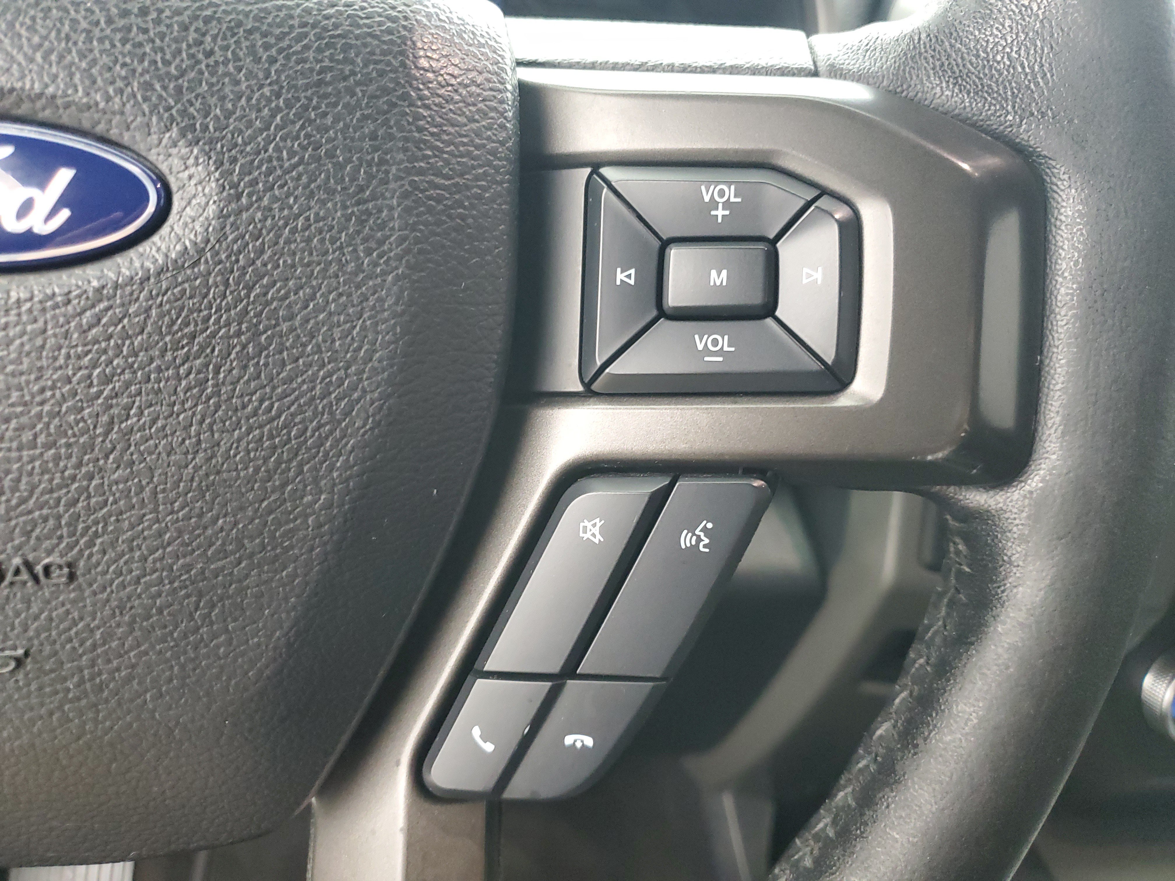 Used 2020 Agate Black Ford XLT image 25