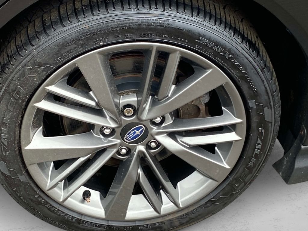 Used 2023 Silver Subaru Base image 30