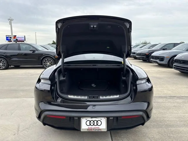 Used 2020 Black Porsche 4S image 9