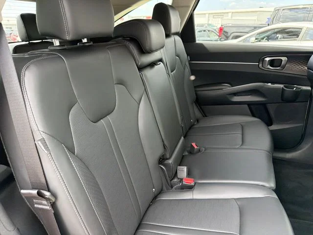 New 2026 White Kia S image 23