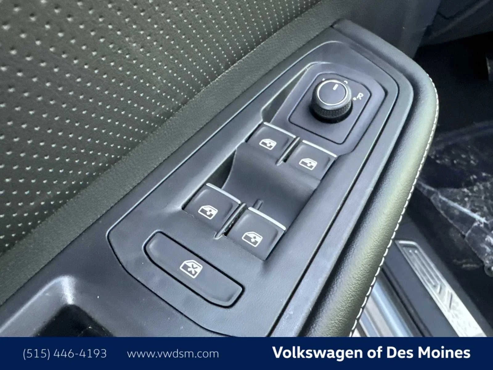 2026 Volkswagen Atlas SE w/Tech - Photo 24