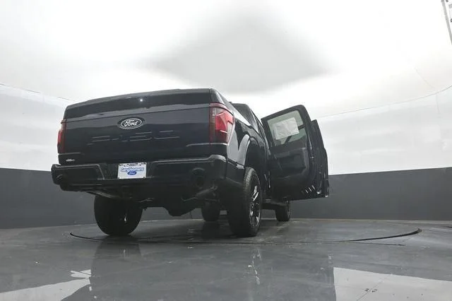 New 2026 Blue Ford XLT image 41