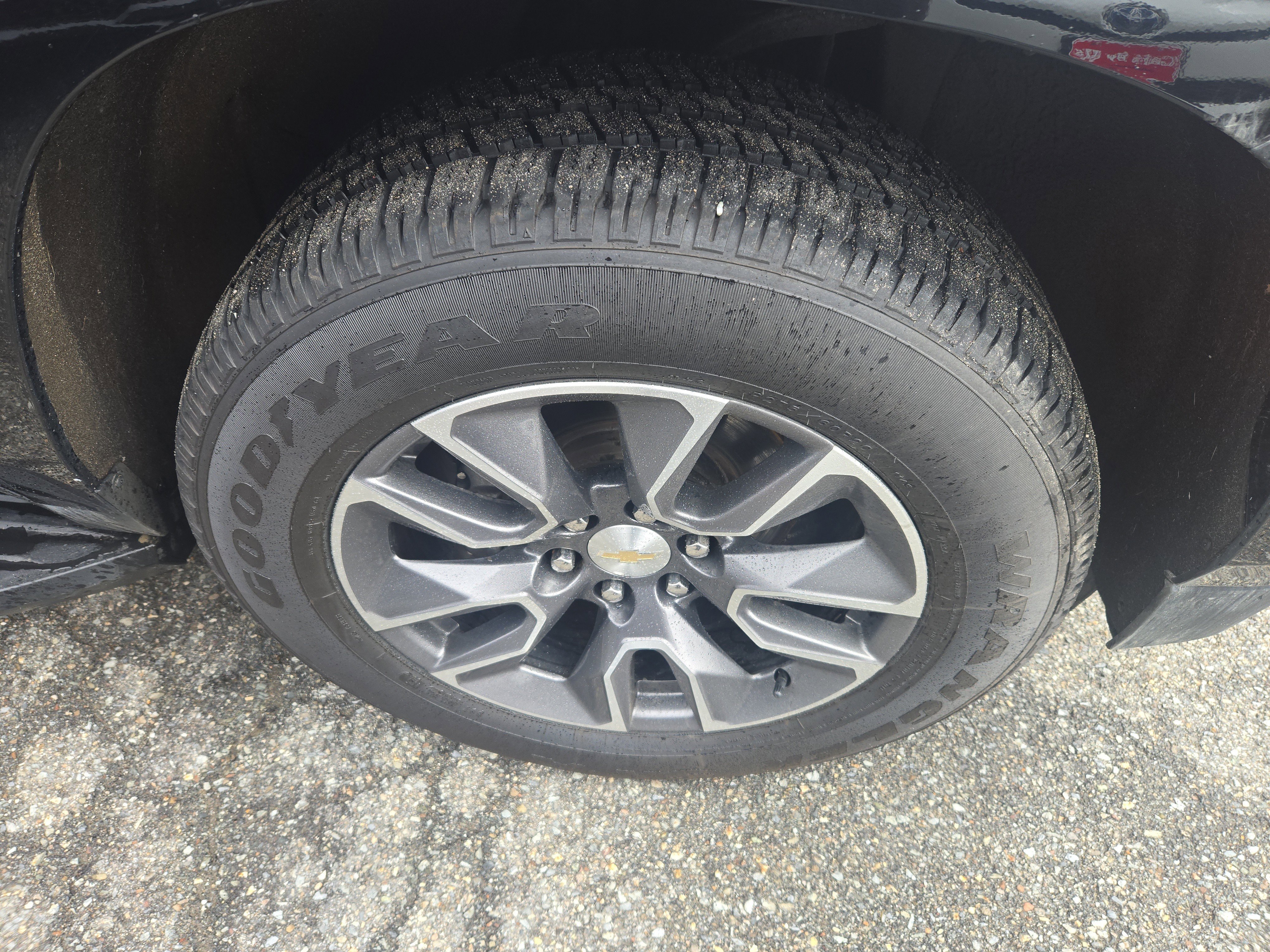 Used 2022 Black Chevrolet LT image 5
