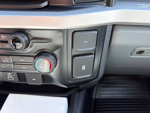 New 2026 Oxford White Ford F-600® XL image 14