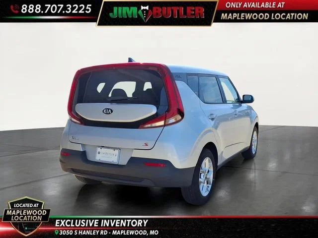 Used 2020  Kia S image 4