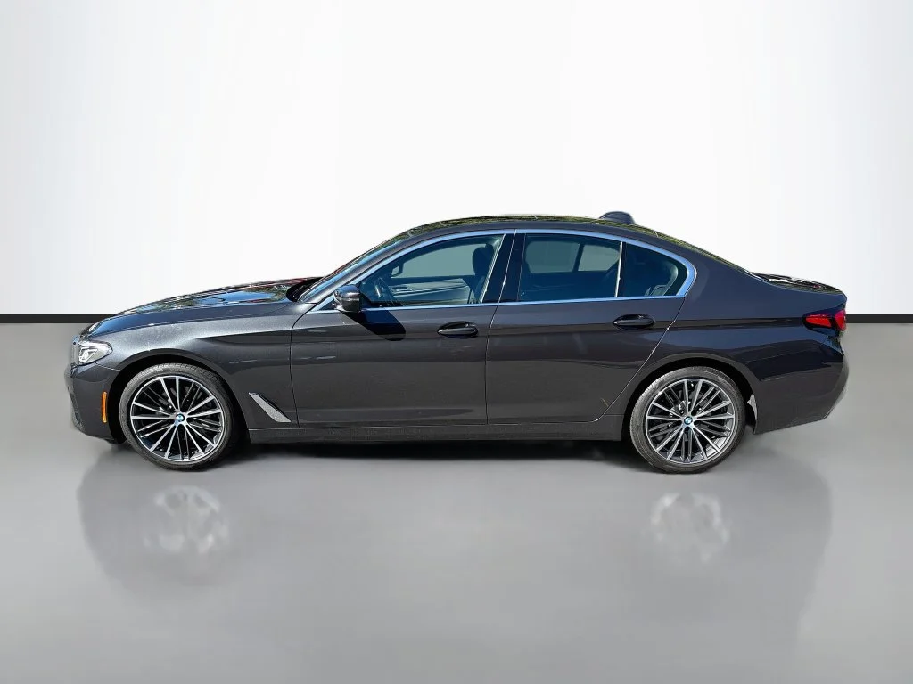 Used 2023 Dark Graphite BMW 530i image 4