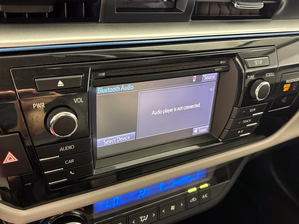 Used 2016 Gray Toyota LE image 29