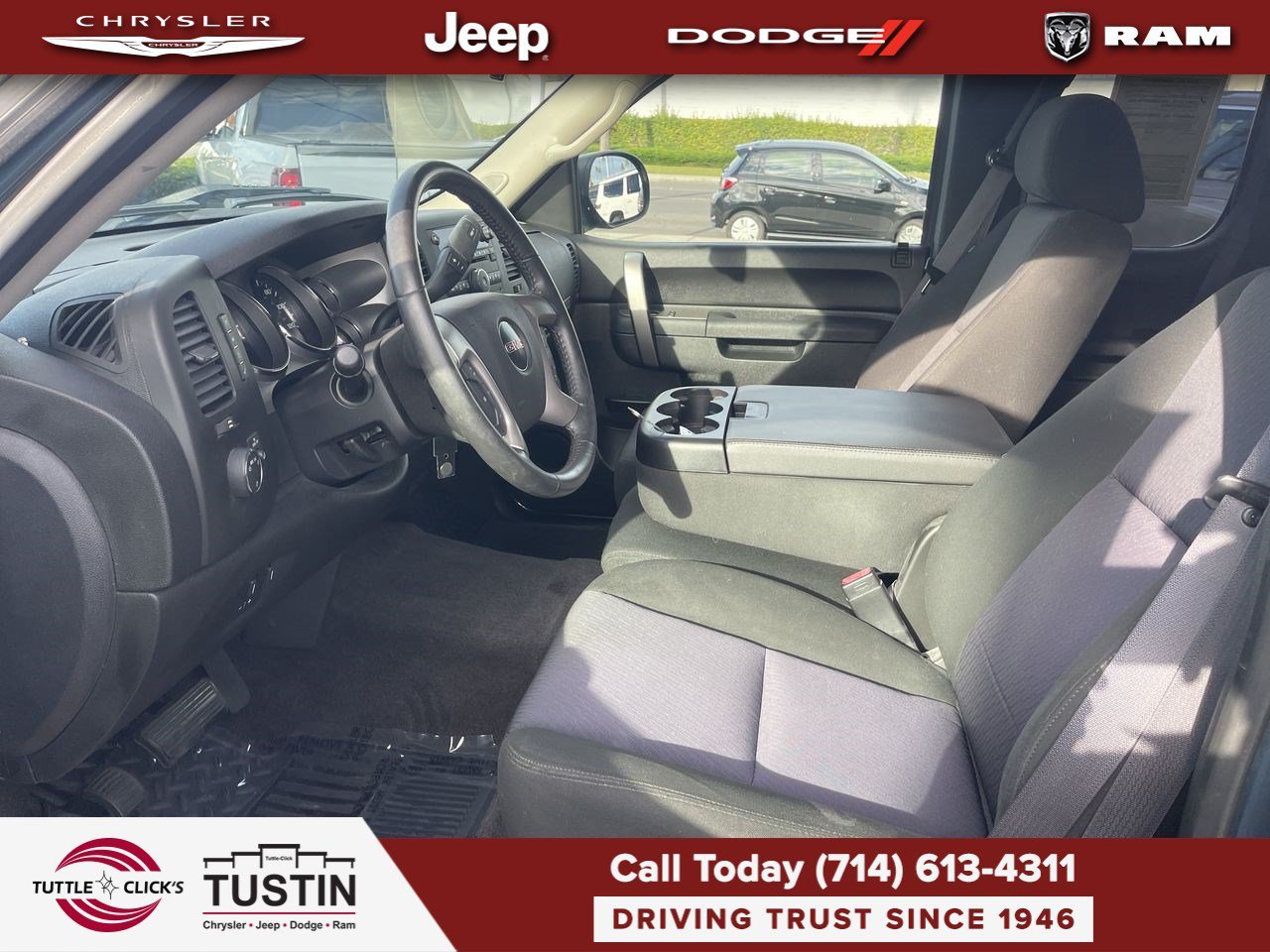 Used 2011 Stealth Gray Metallic GMC SLE image 27