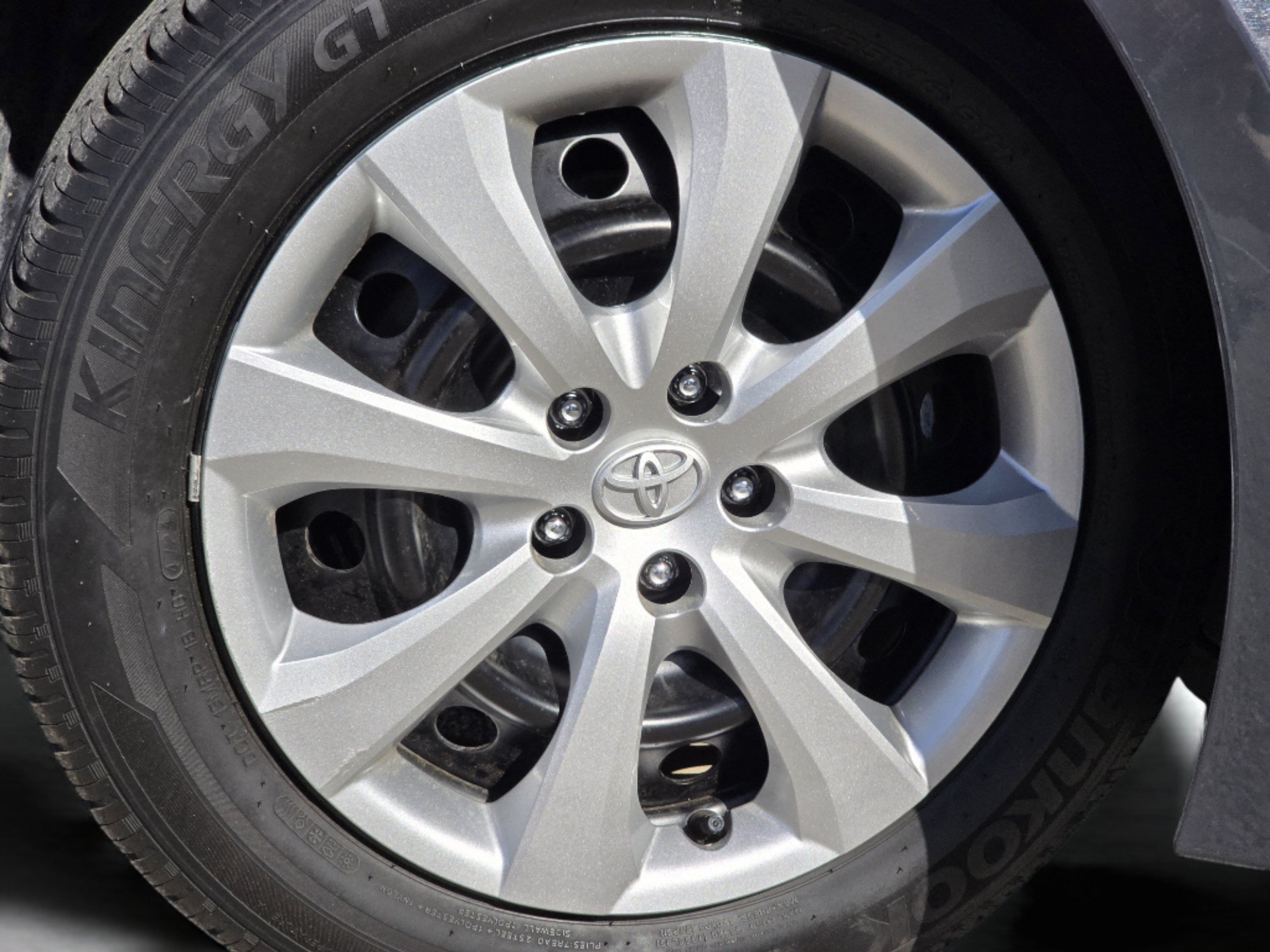 Used 2025 Underground Toyota LE image 26
