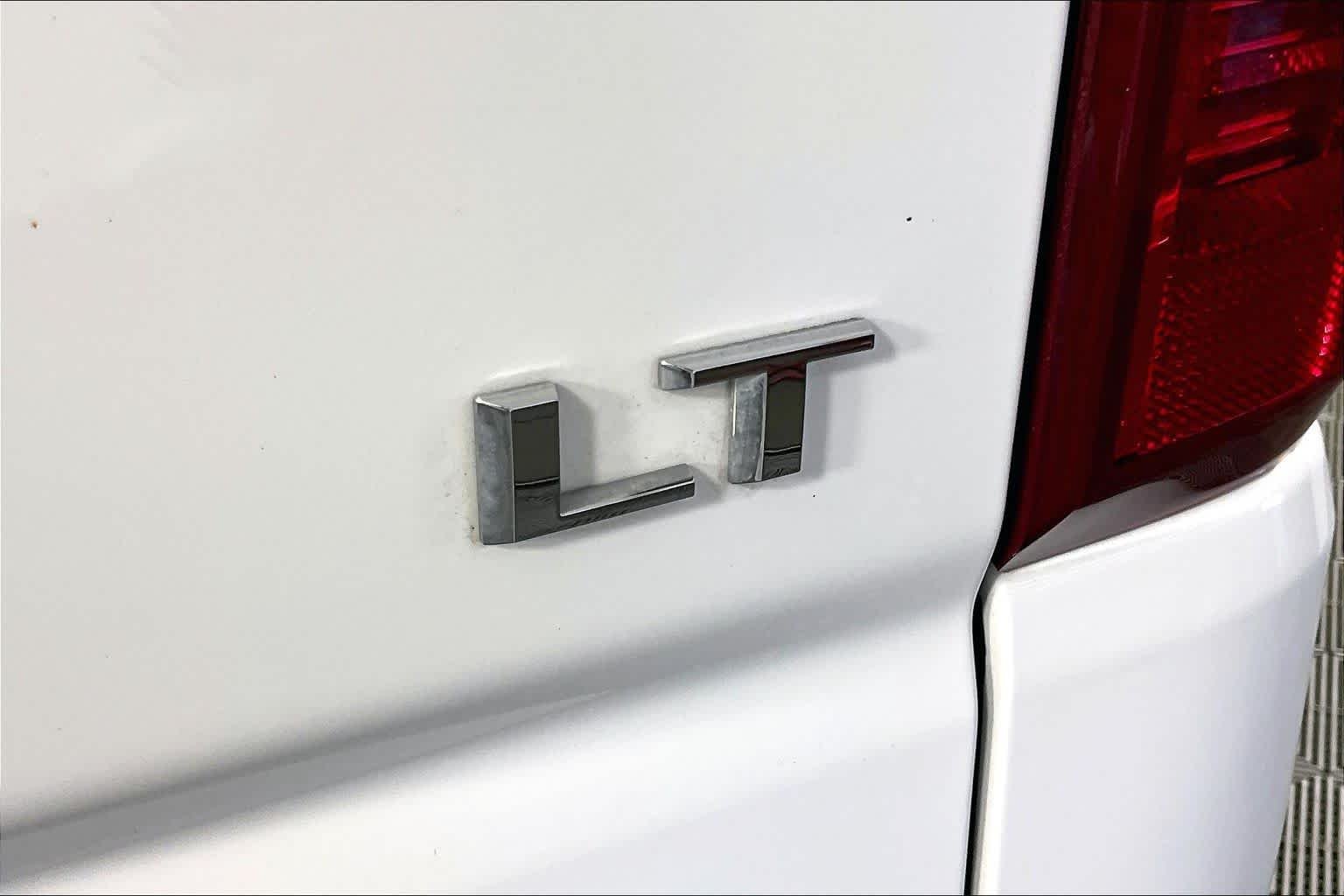 2025 Chevrolet Silverado 1500 LT - Photo 10