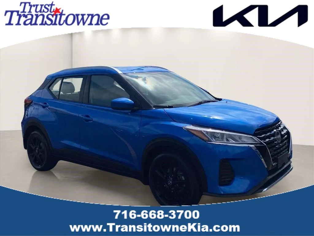2023 Nissan Kicks SV