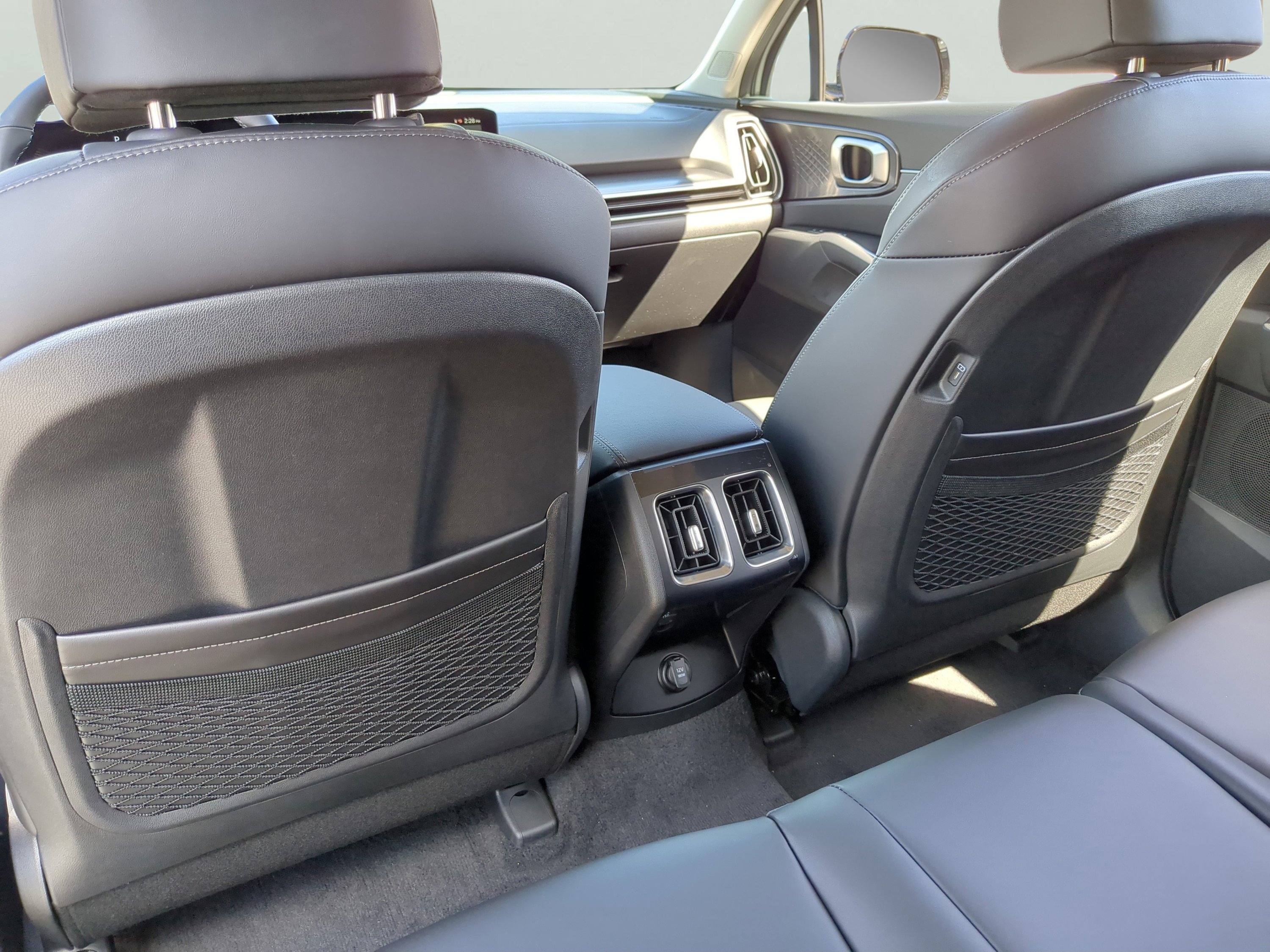 New 2026 Wolf Gray Kia S image 19