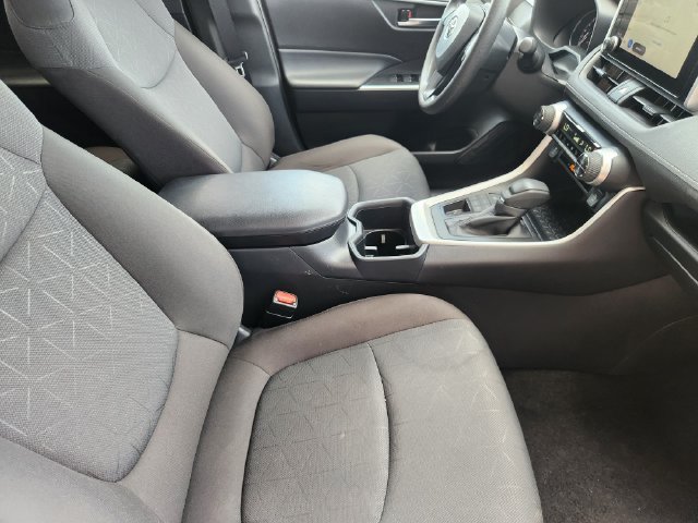 Used 2025 Red Toyota XLE image 13