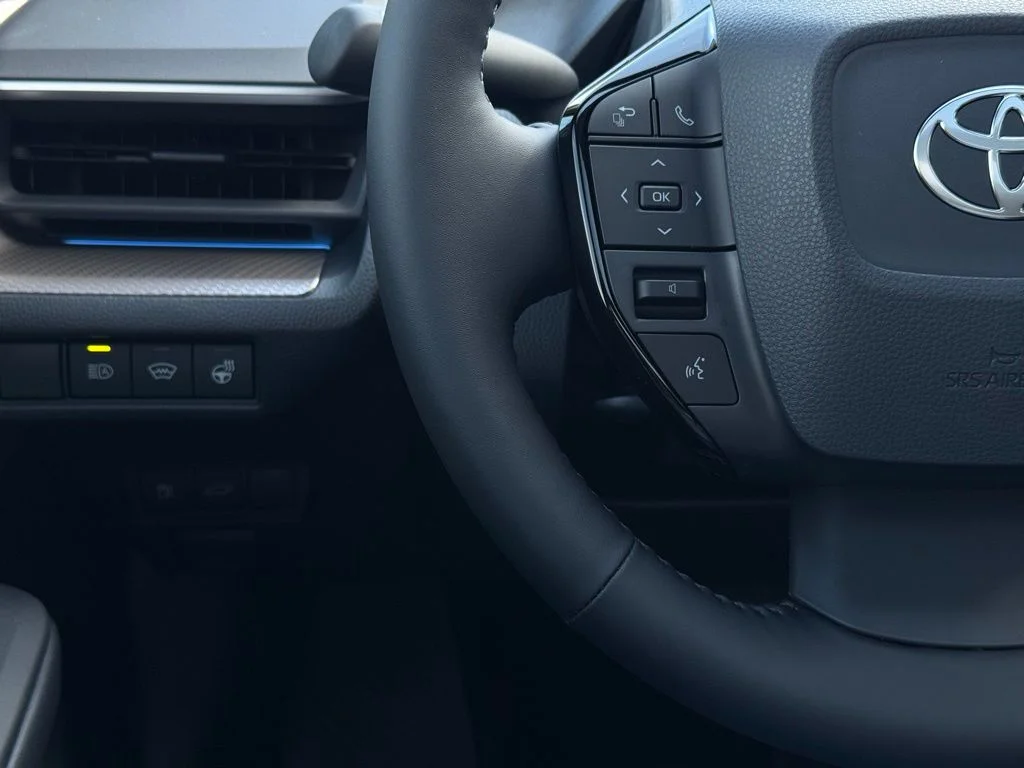 2026 Toyota Prius Limited - Photo 21