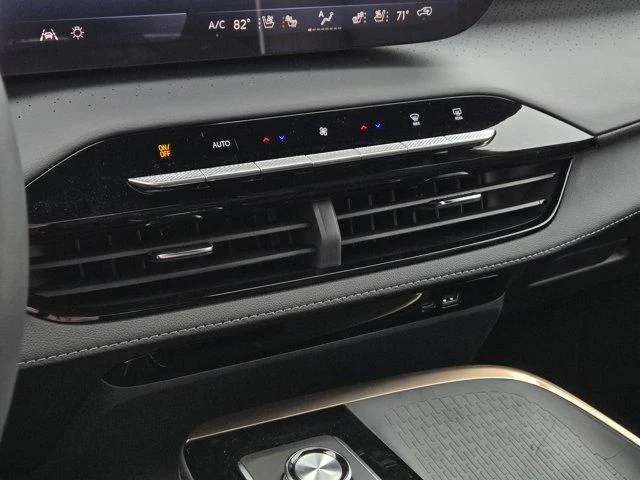 2026 Buick Enclave Avenir - Photo 14
