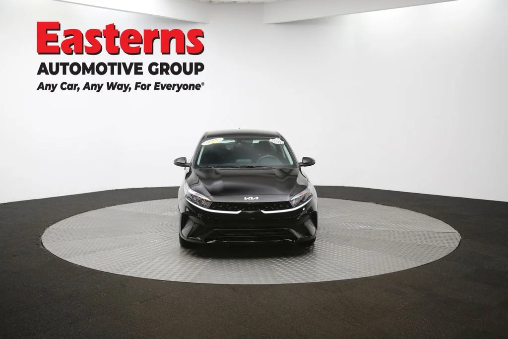 Used 2023 Black Kia LXS image 49