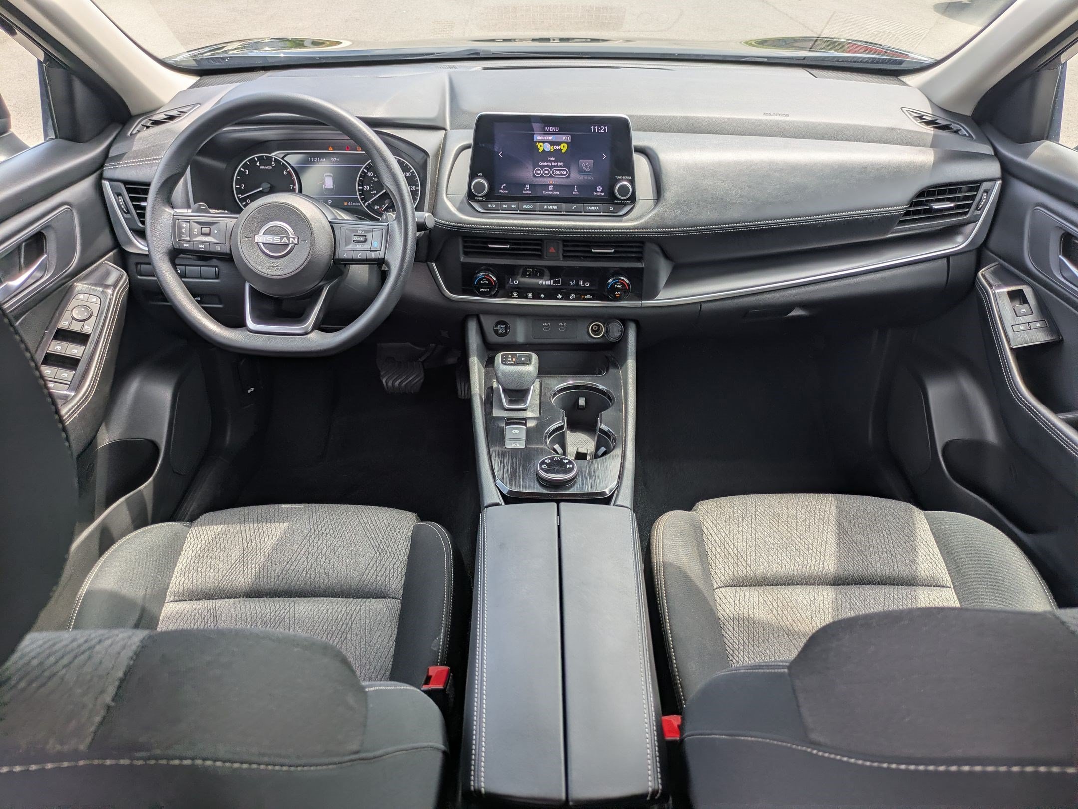 Used 2024 Super Black Nissan SV image 26