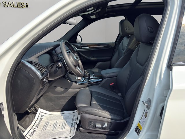 Used 2020 Alpine White BMW M40i image 9