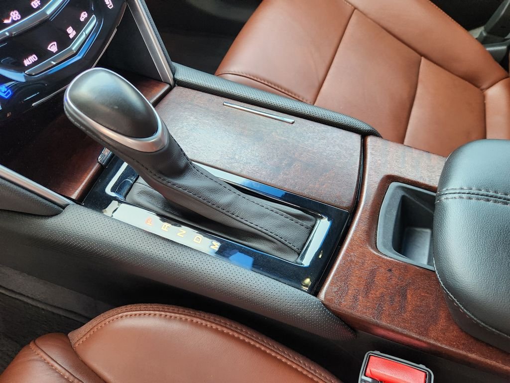 Used 2018 Black Raven Cadillac Luxury image 19