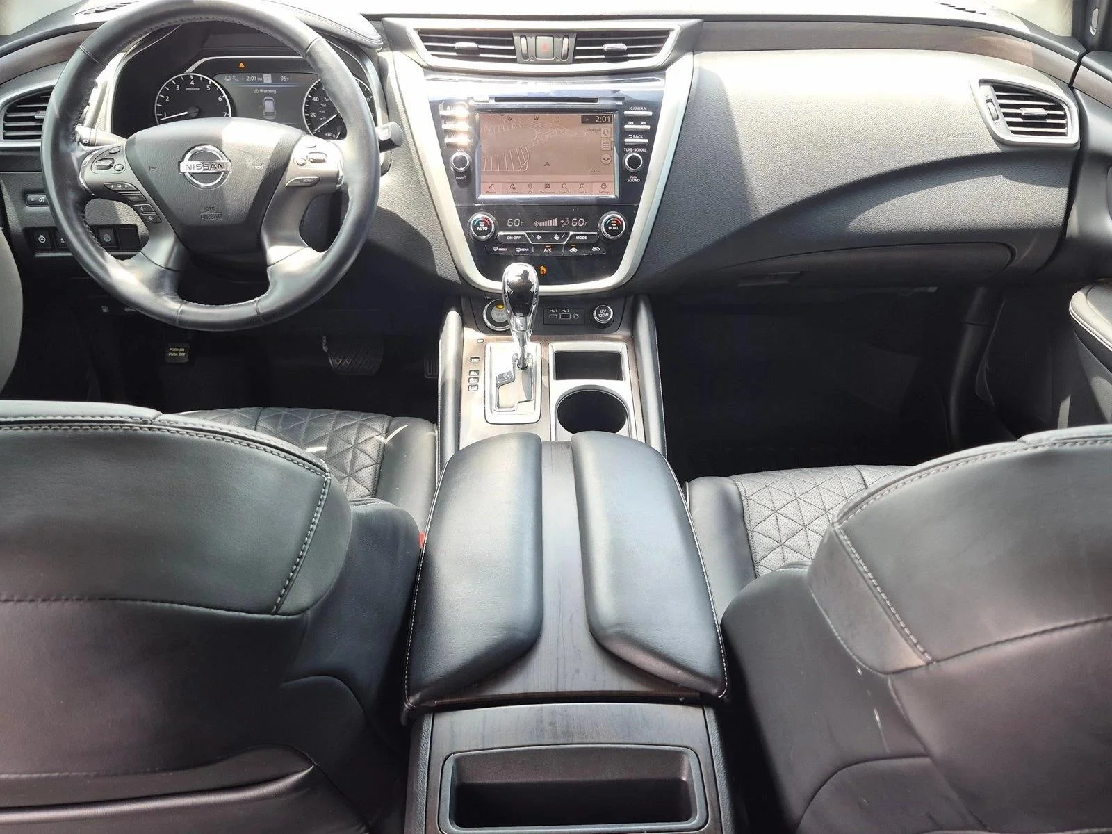 Used 2020 Pearl White Tricoat Nissan Platinum image 17
