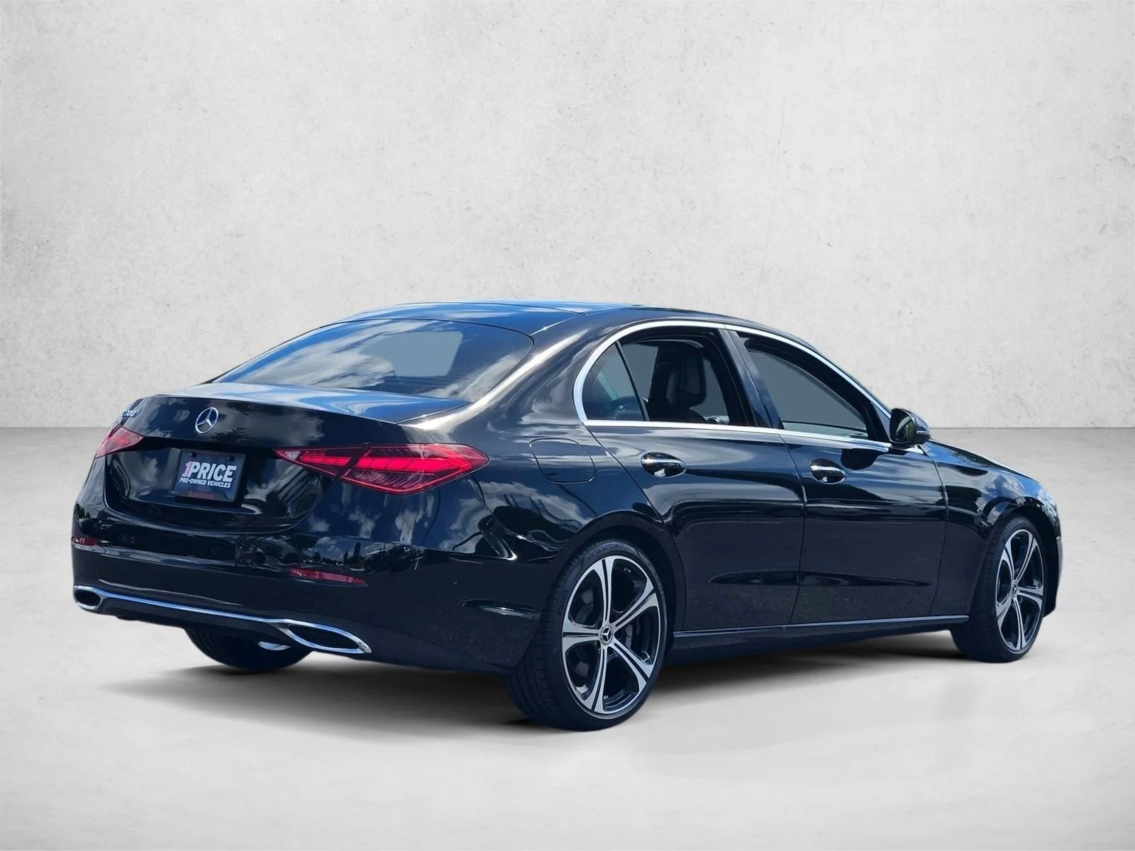 Used 2022 Black Mercedes-Benz C 300 image 5