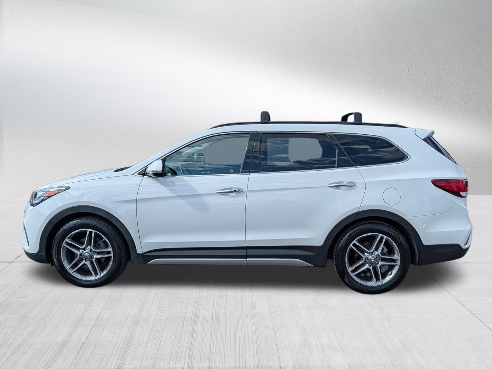 Used 2017 Monaco White Hyundai Limited Ultimate image 4