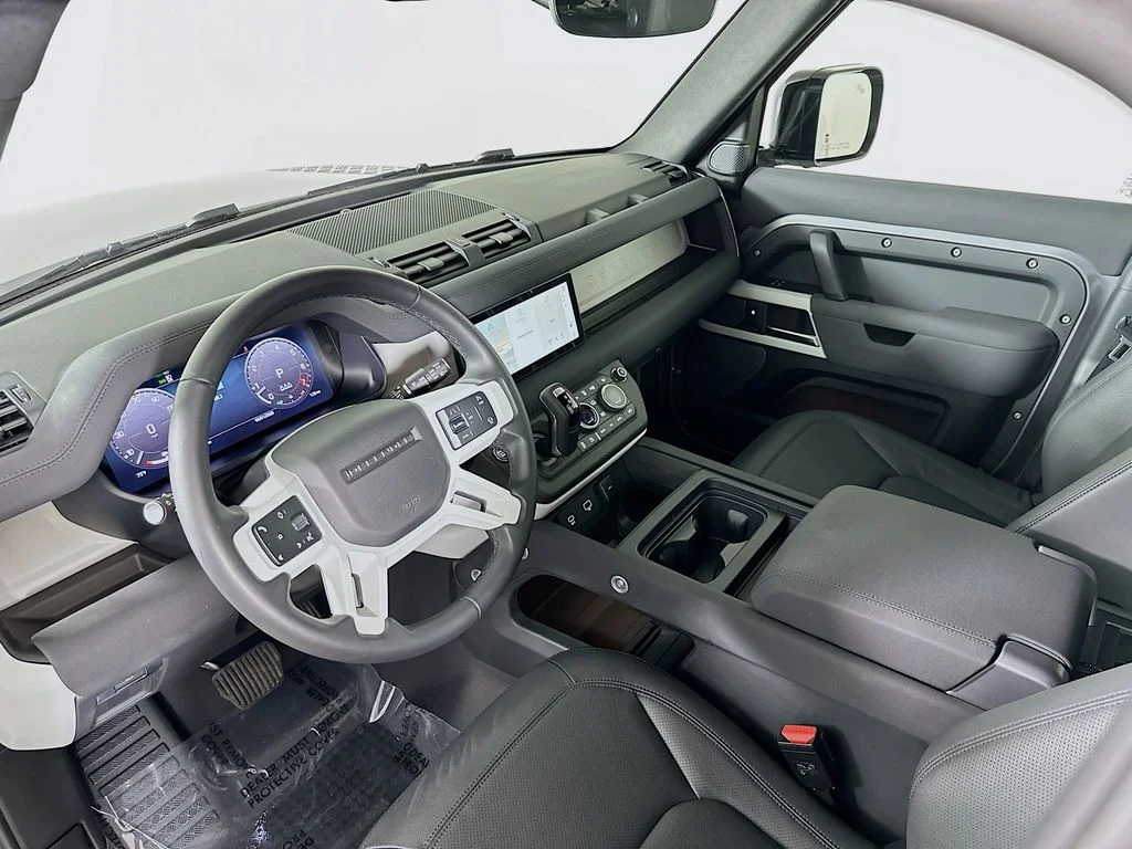 Certified Used 2023 Eiger Gray Metallic Land Rover S image 10